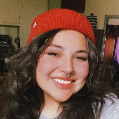 she/her | queen of typos (god save her) #wonkaglasses