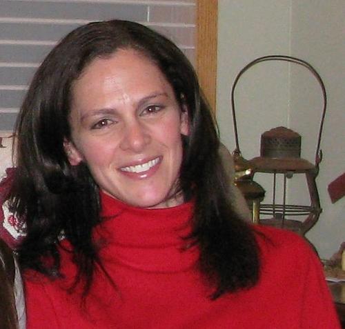 Living on grace & faith. Married w/2 children. Luv family & the family business. Passionate for not-for-profit work & standing up for good causes. Love Disney