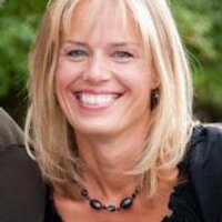 Lora Sarchet (@lorasarchet) 's Twitter Profile
