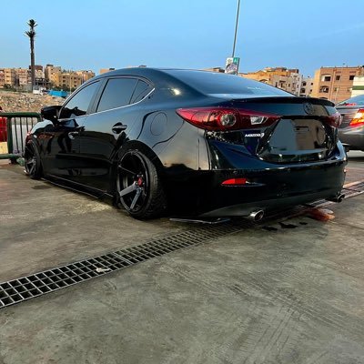 alwakil_6666's profile picture. مو حرام انا ما اقد الا ابيك