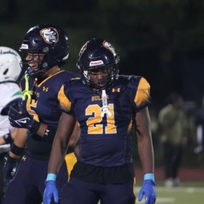NCAA ID: 2502509386/3.5 Student @BullisSchool Potomac, MD/ HC: @skylersprings /6’0 210/ Athlete Linebacker - Varsity Wrestler/ Football player /📲 240-273-0604