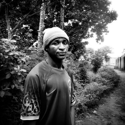 6Figuresmic's profile picture. 