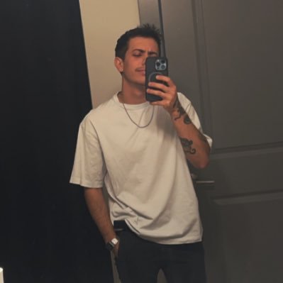 vance_c15's profile picture. 