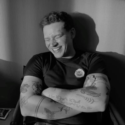 buckleyslovers's profile picture. im the nerd