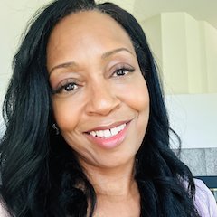 AI Artist | M.A. in Education, Columbia University
Exploring the intersection of Beauty & Transcendence
