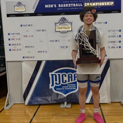 Fears God, Enjoys playing 🏀 🏆💍2023-2024 NJCAA National Championship 🏆🏆🏆Instagram: garlandmadea.t