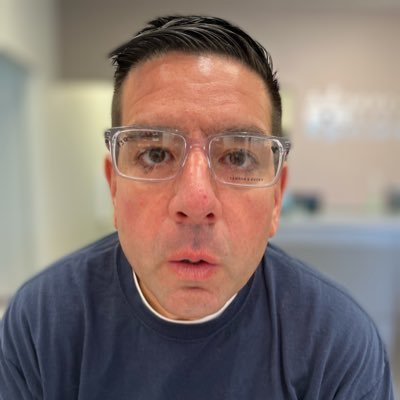 AndreDawsonHawk's profile picture. eh.