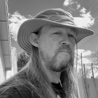 Freedom is everything. Constitutionalist, Veteran, Gun Enthusiast, Political independent. Son of Rat fixer, Native of the Desert. Woven Sky.