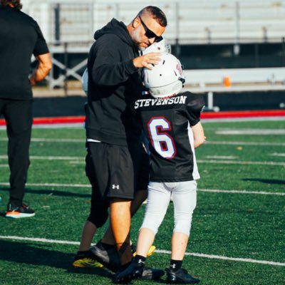 Strength & Speed Coach serving Avon High School w/ @raycp315 | Defend the Valley 🏴☠️ | Single 🪽Enthusiast | 118:24 🔨