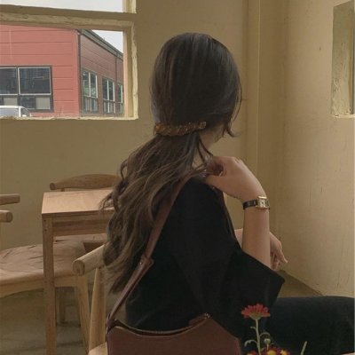 Ritsuko1151504's profile picture. 収入アップの秘訣や有益情報などお伝えしたりしています。自分がお金に苦労した経験から生活に苦しんでいる人の力になれればと思い、わずかですが現金給付企画を実施しております♫ 詳細はココから▶ https://t.co/t3MAUq1CKh