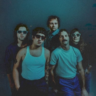 newtrnsltns's profile picture. New album Vacation out now 🏖️