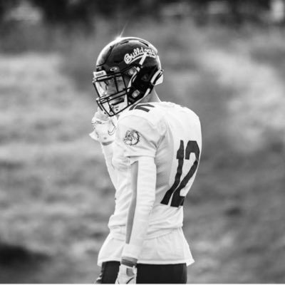 bellerose highschool grade 12 class of 2025 (17 yrs) Lb/Db #12| 6’5” 195lbs 🇨🇦🇨🇦🇨🇦Email: calebfats@gmail.com
