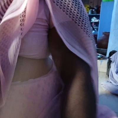 selvilovesex's profile picture. தனிமையின் காதலி