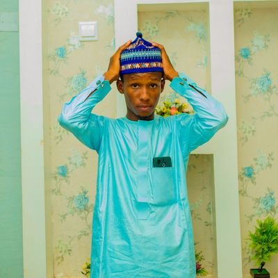 Abubaka94500122's profile picture. Computer Science Student!
Web3 hunter!!
Content creator!!