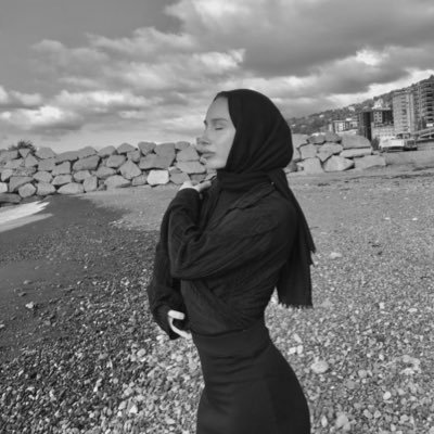 sudebabl's profile picture. 