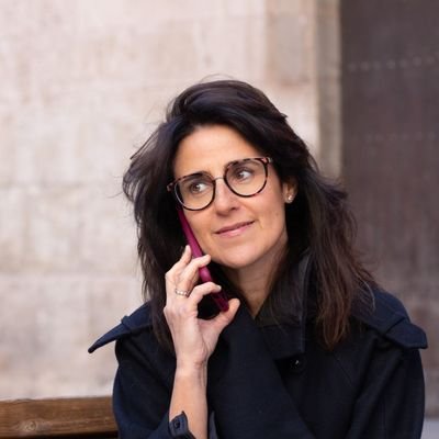 Economista. Agent Assegurances. Regidora del Ajuntament de Vilafranca del Penedès.