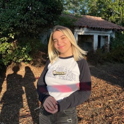 21y | Lra📍| ig: kemily_005