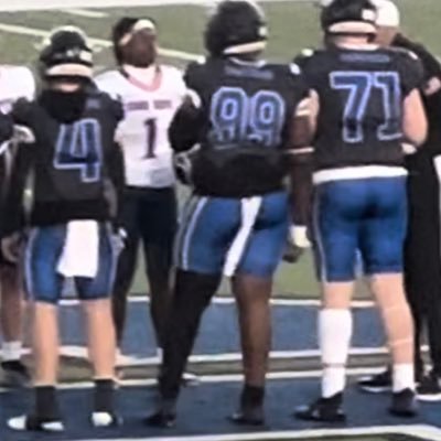 6’3 280 looking for offers #99 @jaboobie99 instagram