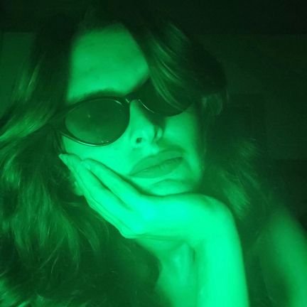 wishsteel_'s profile picture. soru sormayın bilmiyorum teşekkürler