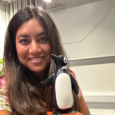 Film and TV critic, broadcaster & Harry Potter nerd. @BBC6Music | @BAFTA | @penguinUKBooks | (she/her) rhiannadhilloncritic@gmail.com Opinions My Own!
