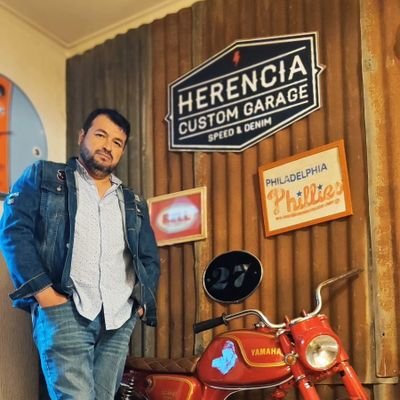 Padre de 2 hermosas hijas, Ingeniebrio, Colocolino, chelero
Nada ni nadie me detendrá!!!