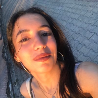 eliffgmzz's profile picture. 