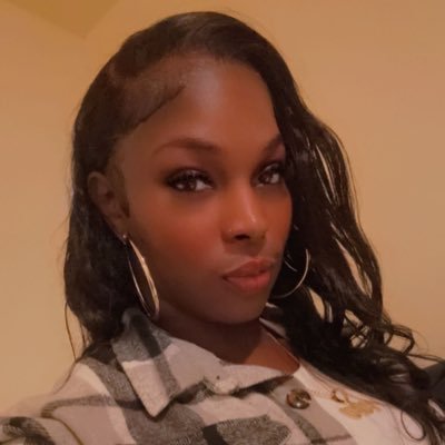I got an upper class attitude - mapping out my latitude, so when I pass the finish line- and u behind just be mad at you! #focused # #TeamPINK #LIBRA ♎✨