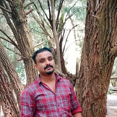 manaftirur7's profile picture. 