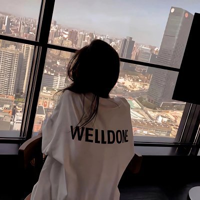 Olivia_vision's profile picture. Never give up, Never lose the opportunity to succeed