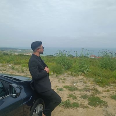 Davutaras1221's profile picture. 