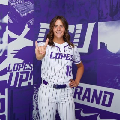 RHP || Tuttle Highschool Class of 2026 || Athletics National 08 || #5 || @GCU_Softball Commit