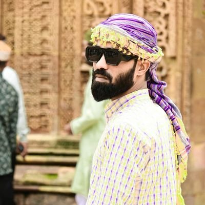 Nazim_Pathan1's profile picture. Official Twitter handle of social activist

दिल ए ना उम्मीद नहीं ना काम ही तो है।
लम्बी है मगर ग़म की शाम मगर शाम ही तो है।