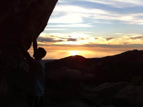 YoelPranQster's profile picture. Living the dream...