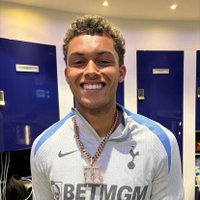 Gianni (@davisgenovese) 's Twitter Profile