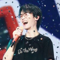 ๐๐ฎ๐ ๐๐ (@hugme0101_) 's Twitter Profile