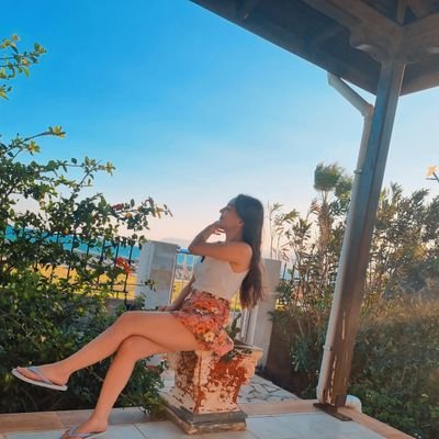 ahbebuse's profile picture. 