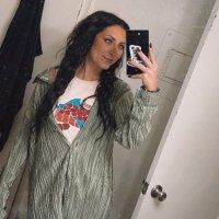maybe: emma (@emmagrandgenett) 's Twitter Profile