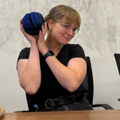 PhD Candidate @RodBraga @NUINComm | BA & RC @NorthwesternU | #Fulbrighter @FulbrightPoland | @aniaholubecki@mas.to @aniaholubecki@bsky.social | (she/her) 🇵🇱