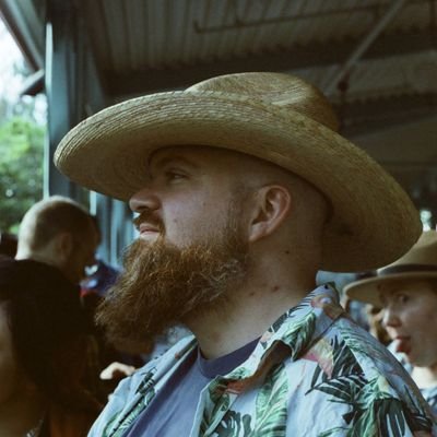 TheNomadEric's profile picture. He/Him| Host of The Fireside Chats| https://t.co/Rixf3s8rvA|
biz: the.nomadsmedia@gmail.com| 
JRPG Connoisseur
Aspiring Host and Entertainer