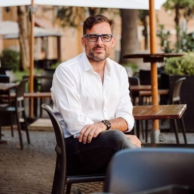 kantelmig's profile picture. freelance
Mkt in cannabis medica. 
🏃 Corro, pedalo, scatto foto.