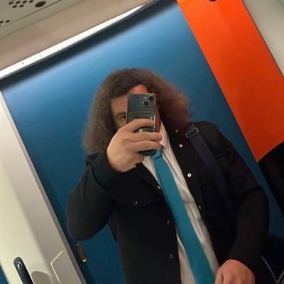 rickyyy19944's profile picture. 