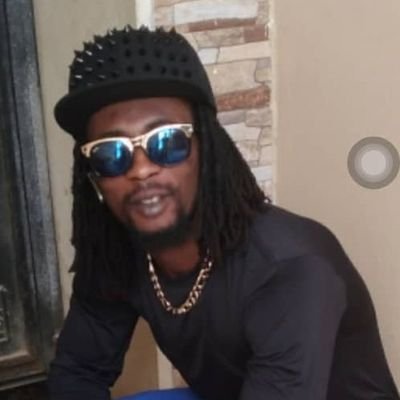 BeeeKofi's profile picture. 