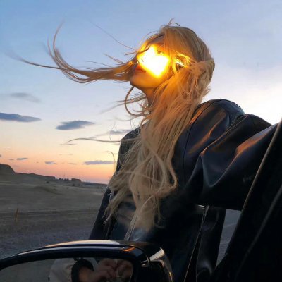 Avaafafw's profile picture. Be a confident and sunny self