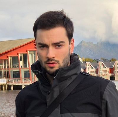 JavierBarci's profile picture. bailarín y videojuerguista 🤓