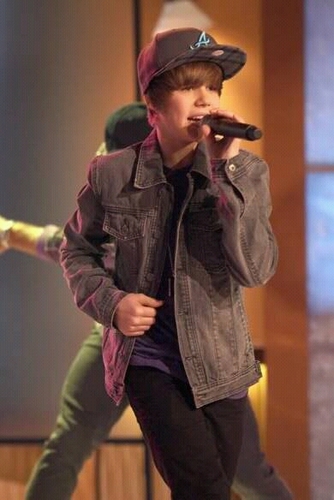 Im a Justin bieber lover