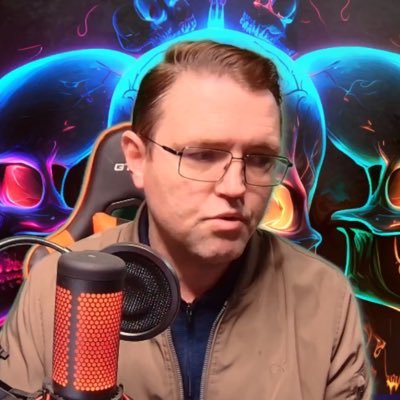 I cover the latest crypto news, with a focus on Bitcoin and major Alt Coins