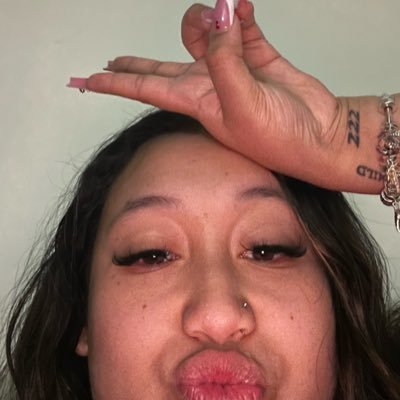 tracykatiee's profile picture. Keep it 3 P’s….private, pretty and pushing 🧘🏻‍♀️