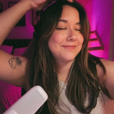 ╭ ✧ ˚ howdy, i’m keeks. ✿ variety streamer + wifey + kitty mother ꕤ 💌: heyykeeksbiz@gmail.com ੈ✩‧₊˚ 🥚 team: @teameggtoast