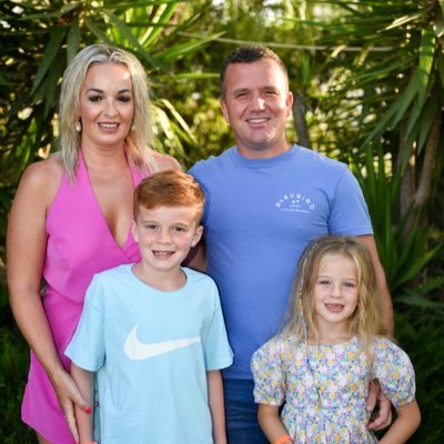 weemenace's profile picture. 