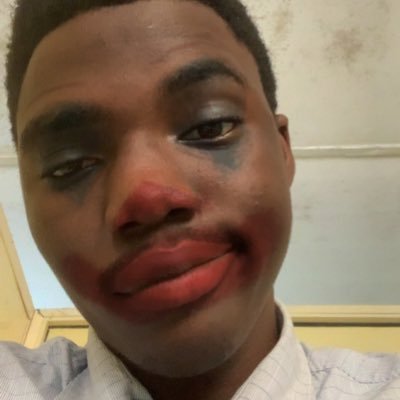 Victor_Babz's profile picture. ✝️🔬⚽️♟️🦸‍♂️